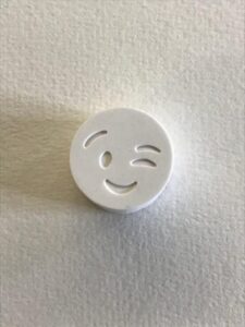 Duftstein Emoji Zwinkerndes Gesicht