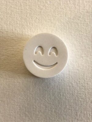 Duftstein Emoji Lächelndes Gesicht mit lächelnden Augen